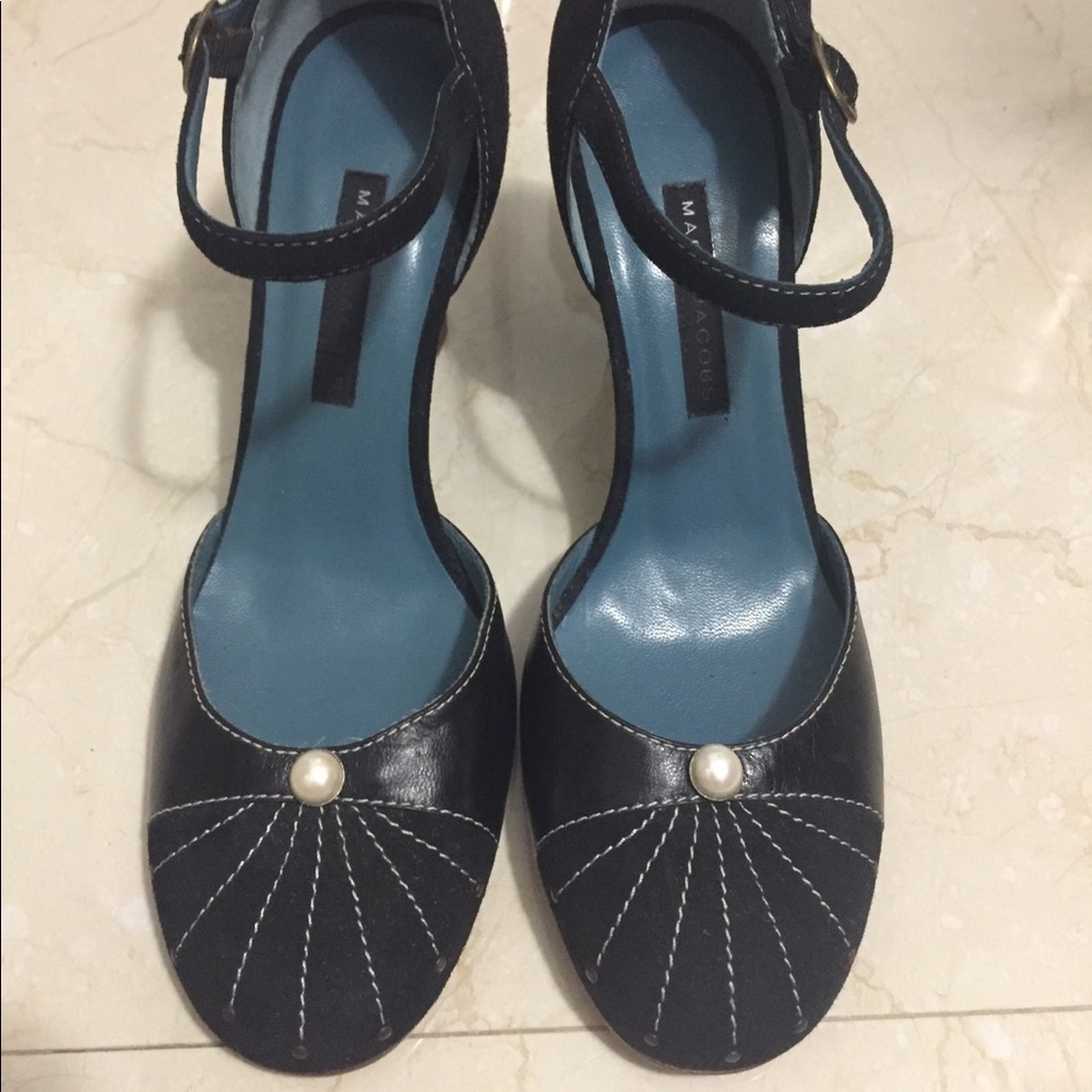 marc jacobs black heels